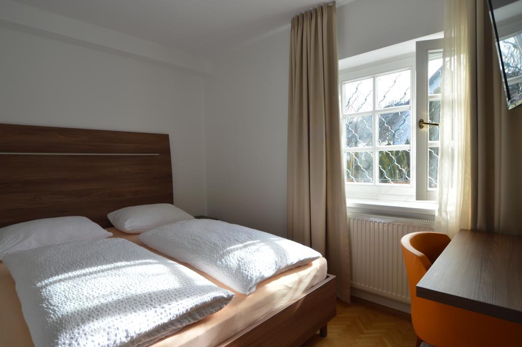 Pension Elisabeth - Rooms & Apartments Залцбург Екстериор снимка